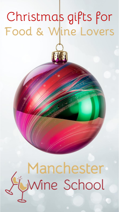 Cropped-Bauble-png