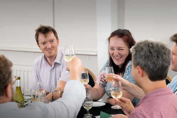 Christmas Quiz with Wine Tasting!