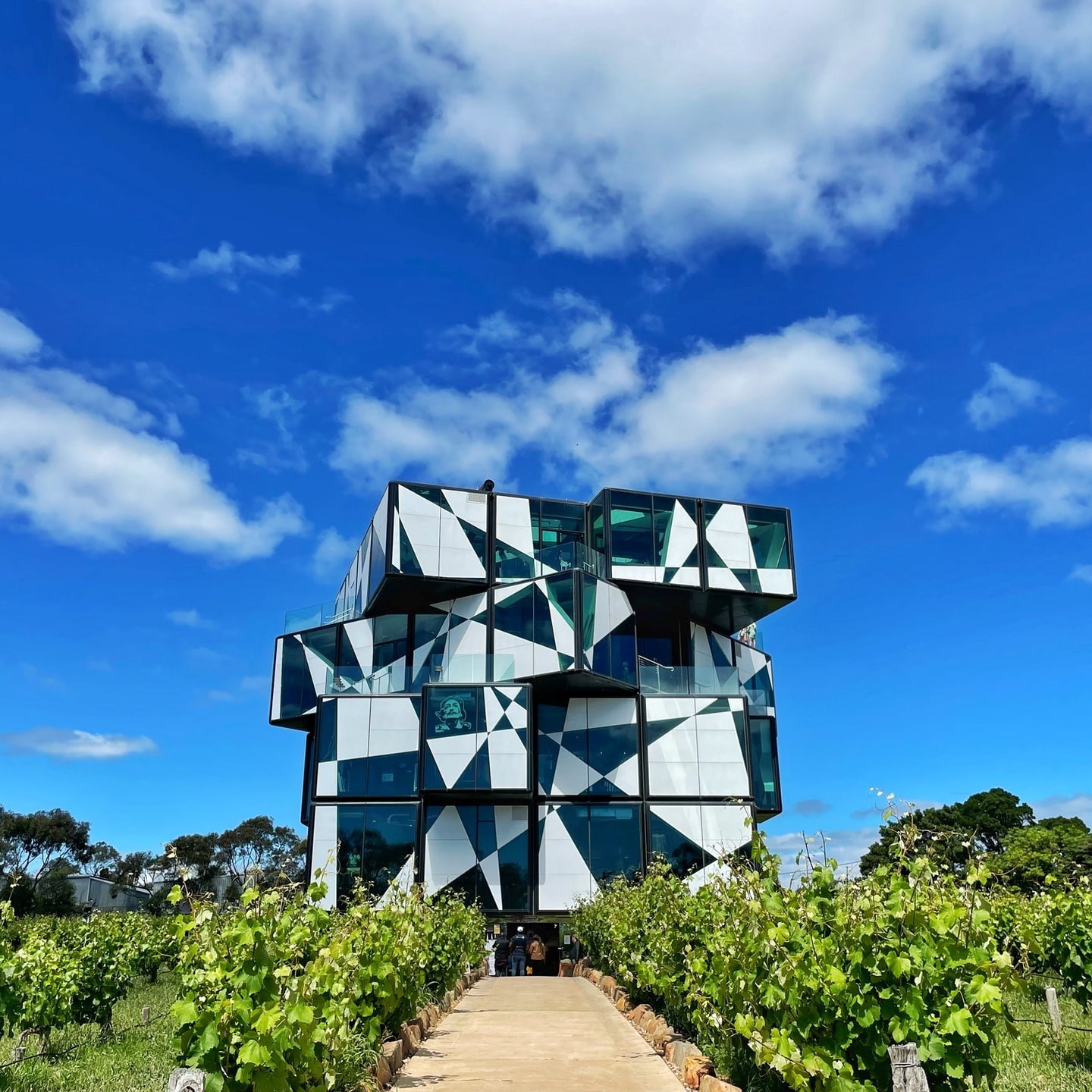 World of Wine - Enjoy the Wines of Australia