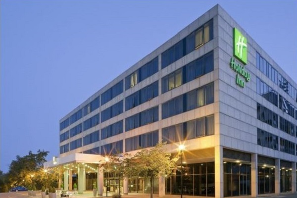 Holiday-Inn-central-MK