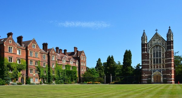 Discover English Wines Saturday course at Selwyn College